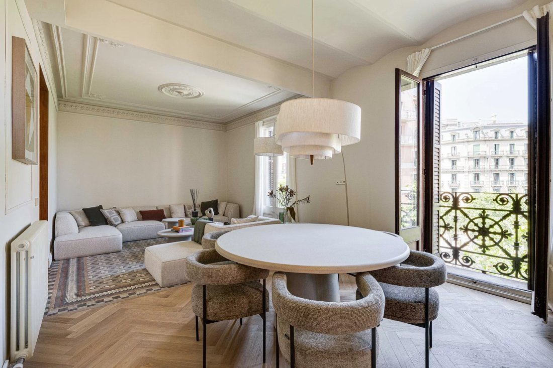 Apartment in Eixample, Barcelona, Spain 4 - 18388506