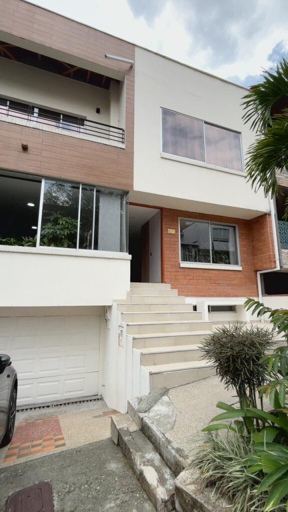 House in Sabaneta, Antioquia, Colombia 1 - 18388340