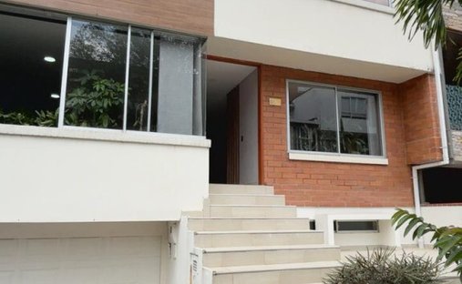 Casa en Sabaneta, Antioquia, Colombia 1