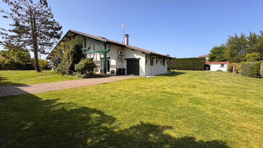 Villa in Lege Bourg, Lège-Cap-Ferret, France 3 - 18388921
