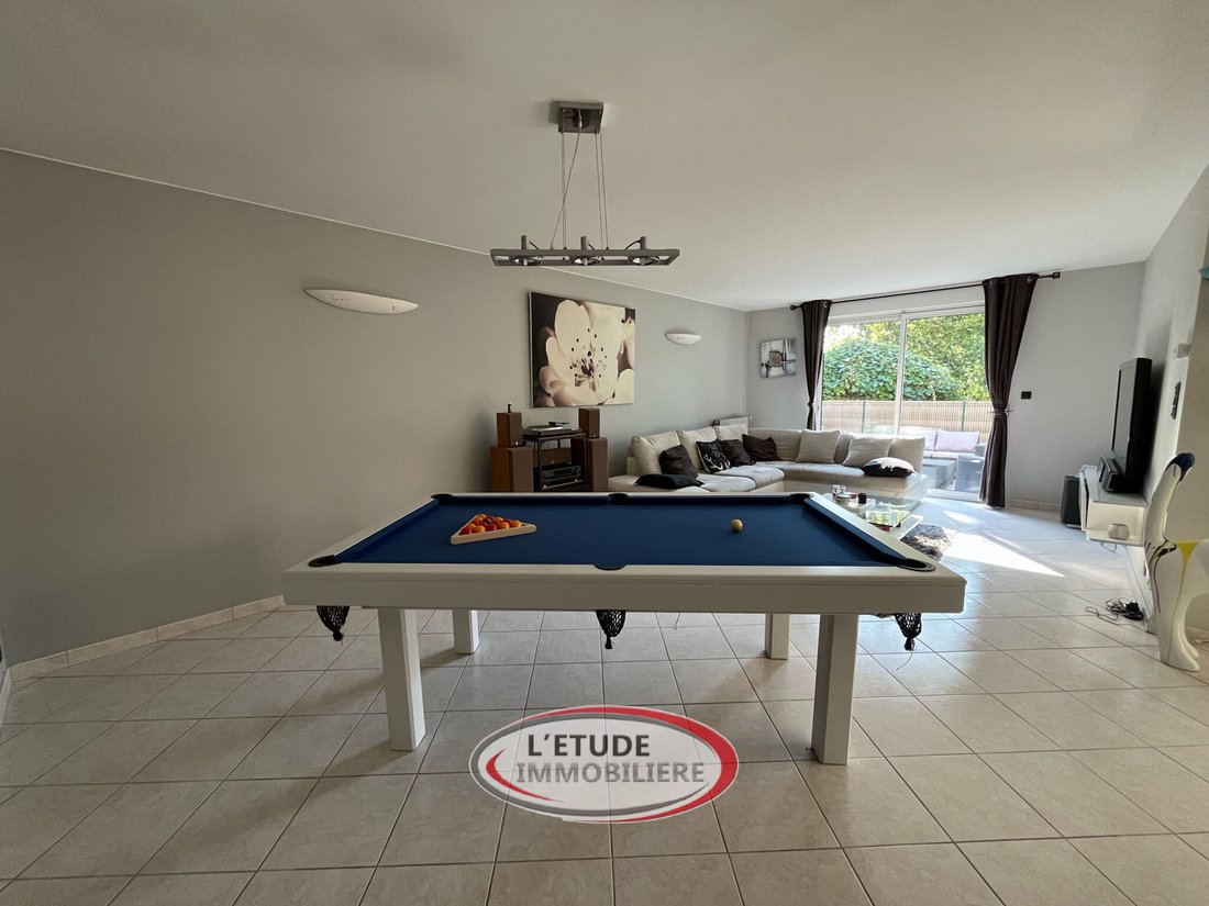 House in La Chapelle-sur-Erdre, Pays de la Loire, France 3 - 18388558