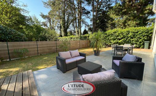 House in La Chapelle-sur-Erdre, Pays de la Loire, France 1