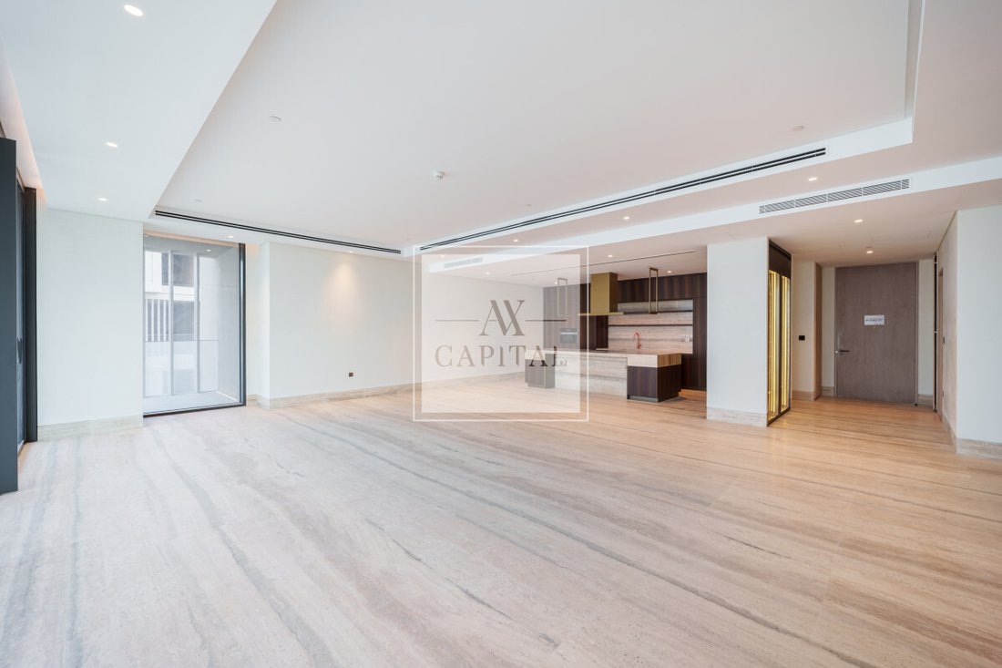 Apartment in Umm Suqeim, Dubai, United Arab Emirates 3 - 18388374