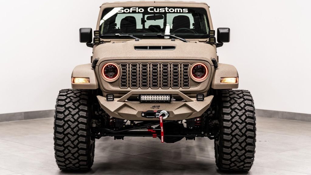 Jeep Gladiator 4X4 in Fort Lauderdale, FL, United States 2 - 18388549