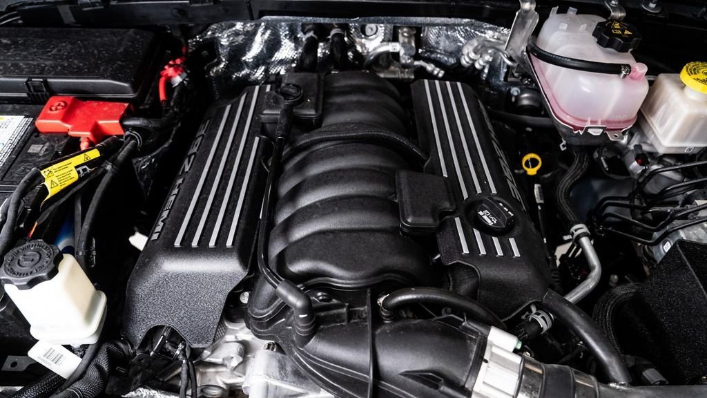 Jeep Gladiator 4X4 in Fort Lauderdale, FL, United States 5 - 18388549