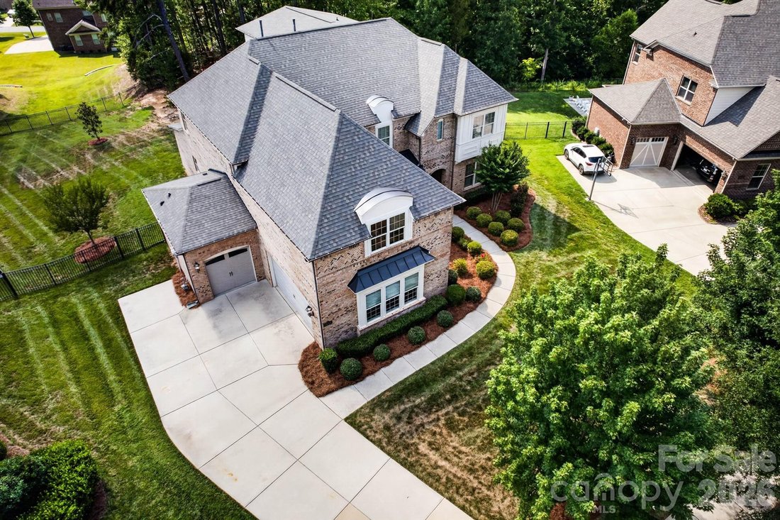 House in Huntersville, North Carolina, United States 2 - 18388714