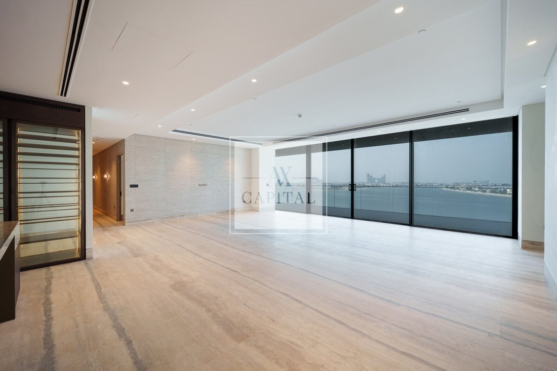 Apartment in Umm Suqeim, Dubai, United Arab Emirates 1 - 18388374
