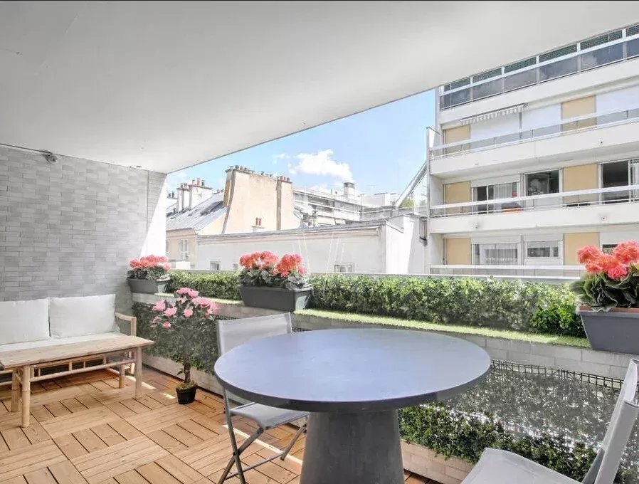 Apartment in Gros Caillou, Paris 7e Arrondissement, Paris 1 - 18388615