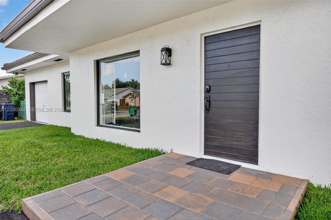 House in Miami, Florida, United States 1 - 18388727