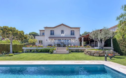 Villa in La Maure-Super Cannes, Vallauris, France 1