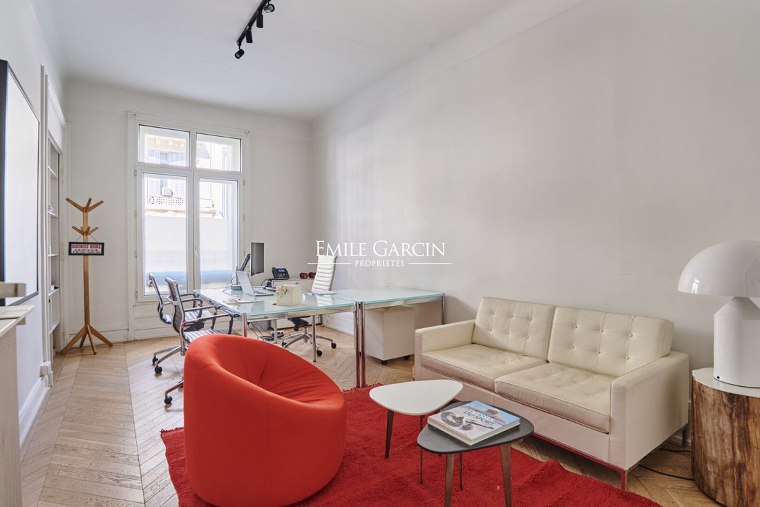 Apartment in Pereire-Malesherbes, Paris 17e Arrondissement, Paris 3 - 18388883