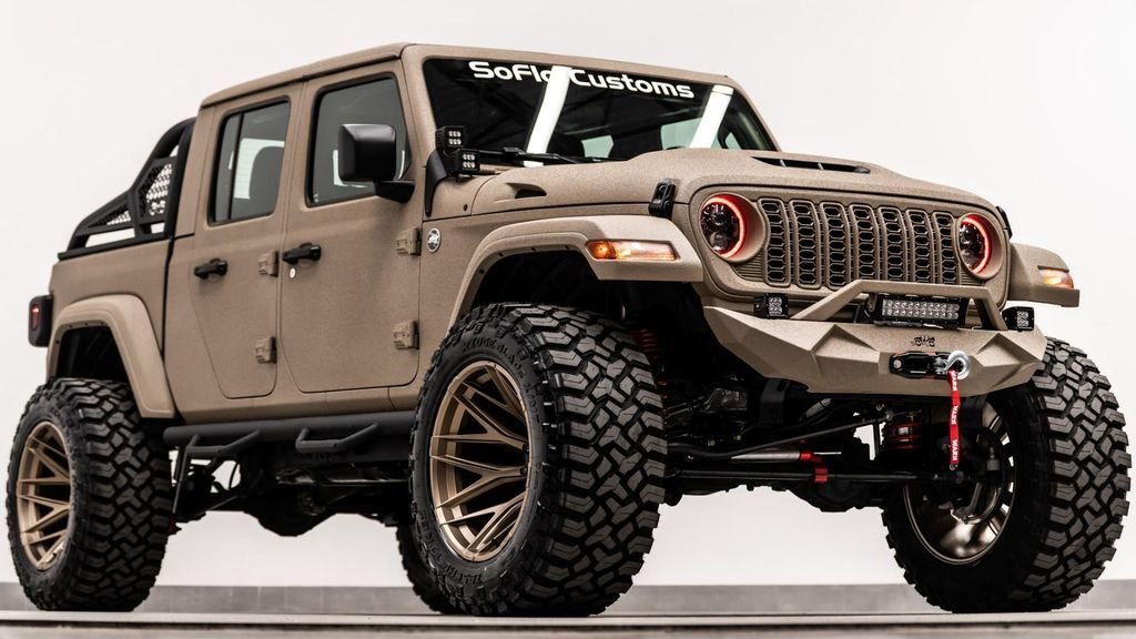 Jeep Gladiator 4X4 in Fort Lauderdale, FL, United States 4 - 18388549