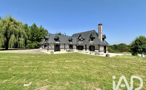 House in Les Authieux-sur-Calonne, Normandy, France 1