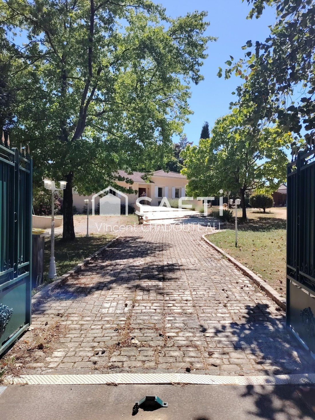 House in Roumazieres-Loubert, Terres-de-Haute-Charente, France 2 - 18389687