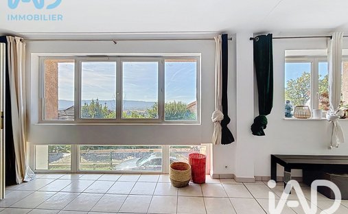 Appartamento a Challex, Auvergne-Rodano-Alpi, Francia 1