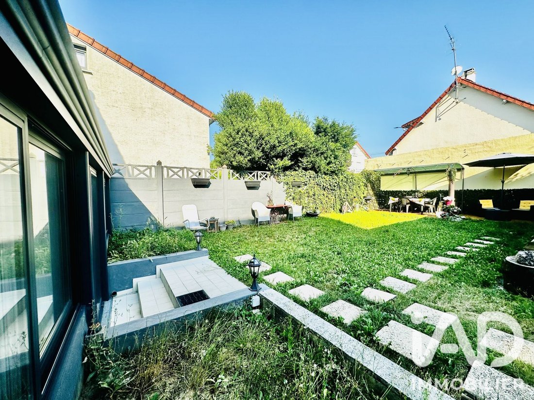 House in Centre I, Choisy-le-Roi, France 1 - 18392364