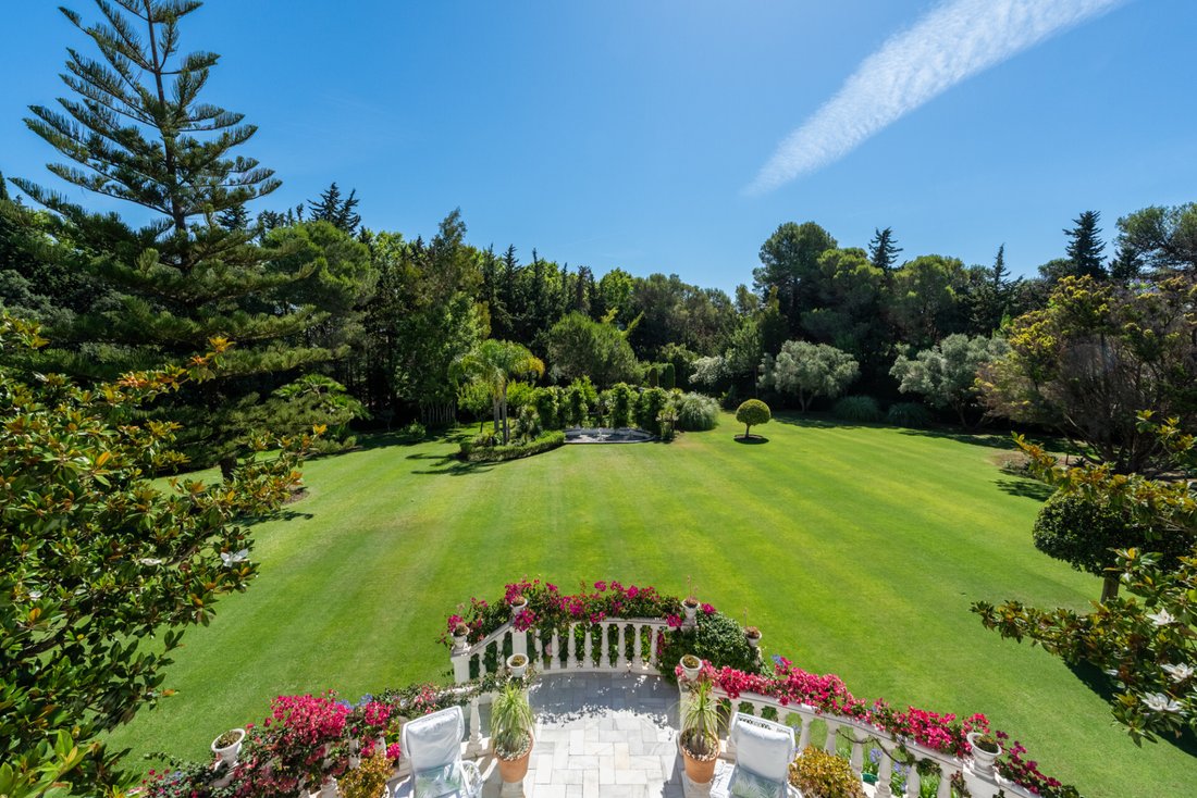 Villa in Sotogrande, San Roque, Andalusia 5 - 18248056