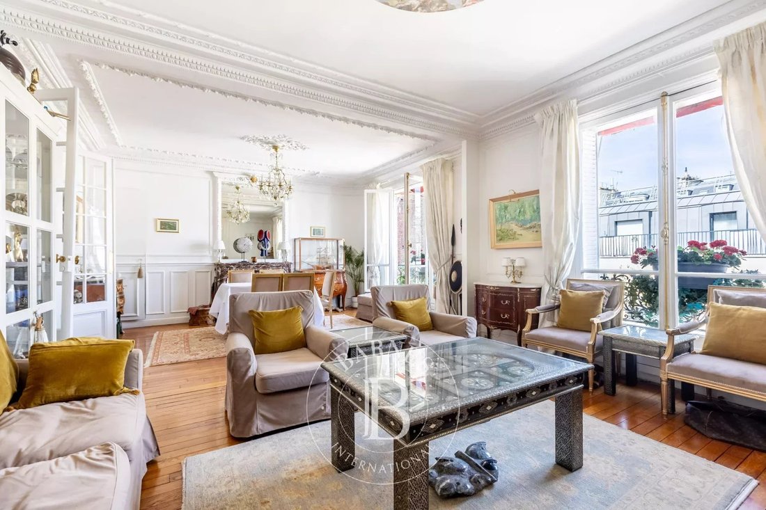 Apartment in La Plaine des Sablons, Neuilly-sur-Seine, France 1 - 18388367