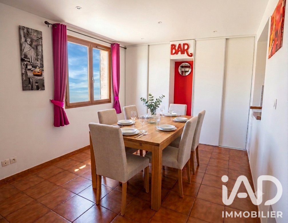 House in Séguret, Provence-Alpes-Côte d'Azur, France 3 - 18130740