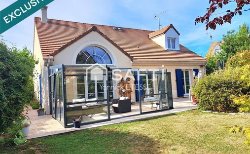 Maison à Frépillon, Île-de-France, France 1