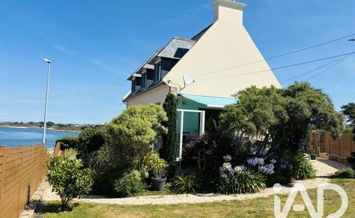 House in Trebeurden, Brittany, France 1