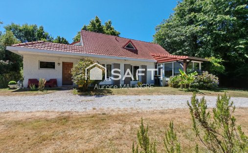 Haus in Nord Ouest, Sautron, Frankreich 1