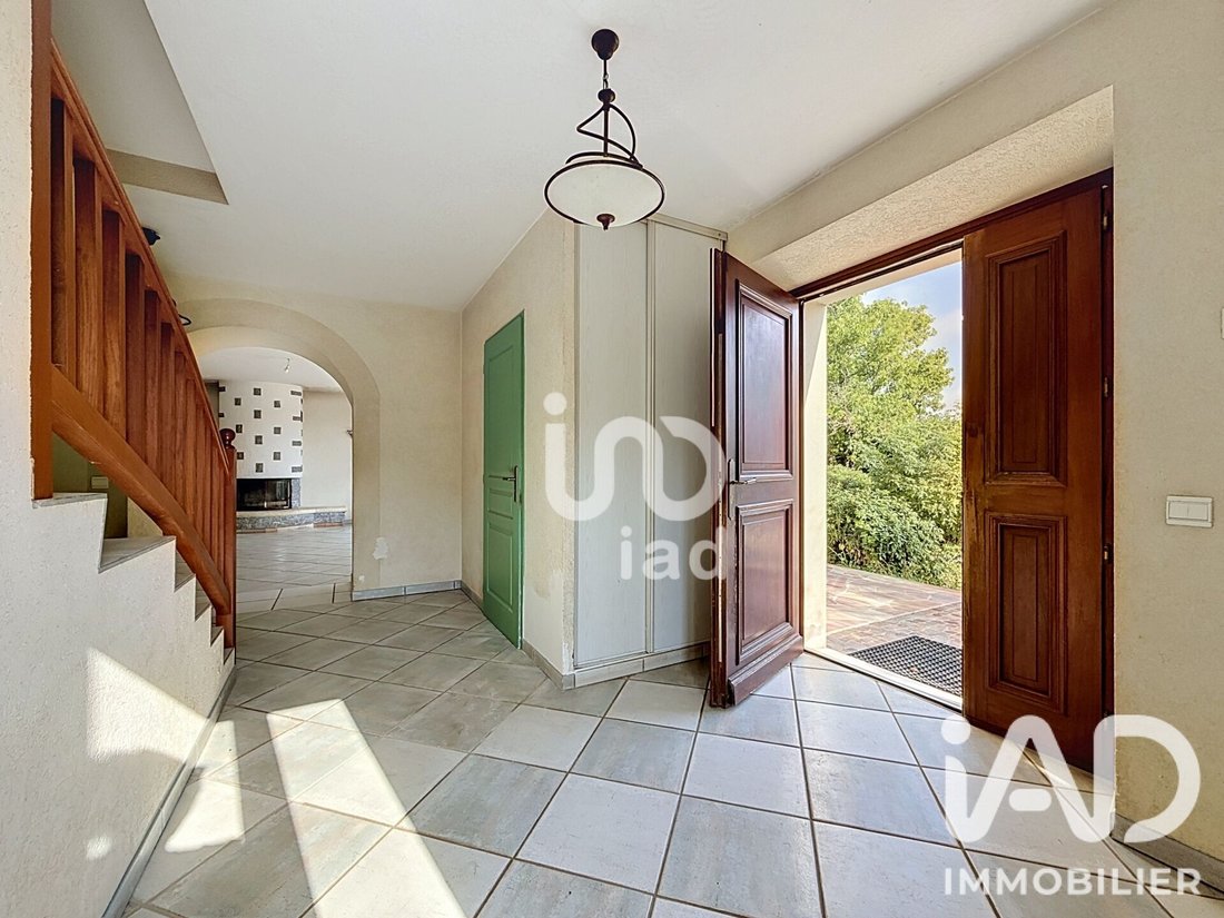 House in Sales, Auvergne-Rhône-Alpes, France 3 - 18392507