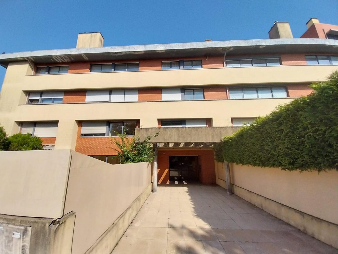 Apartment in Paranhos, Porto District, Portugal 1 - 16861086