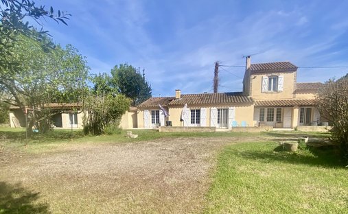 Casa en Arles, Provenza-Alpes-Costa Azul, Francia 1