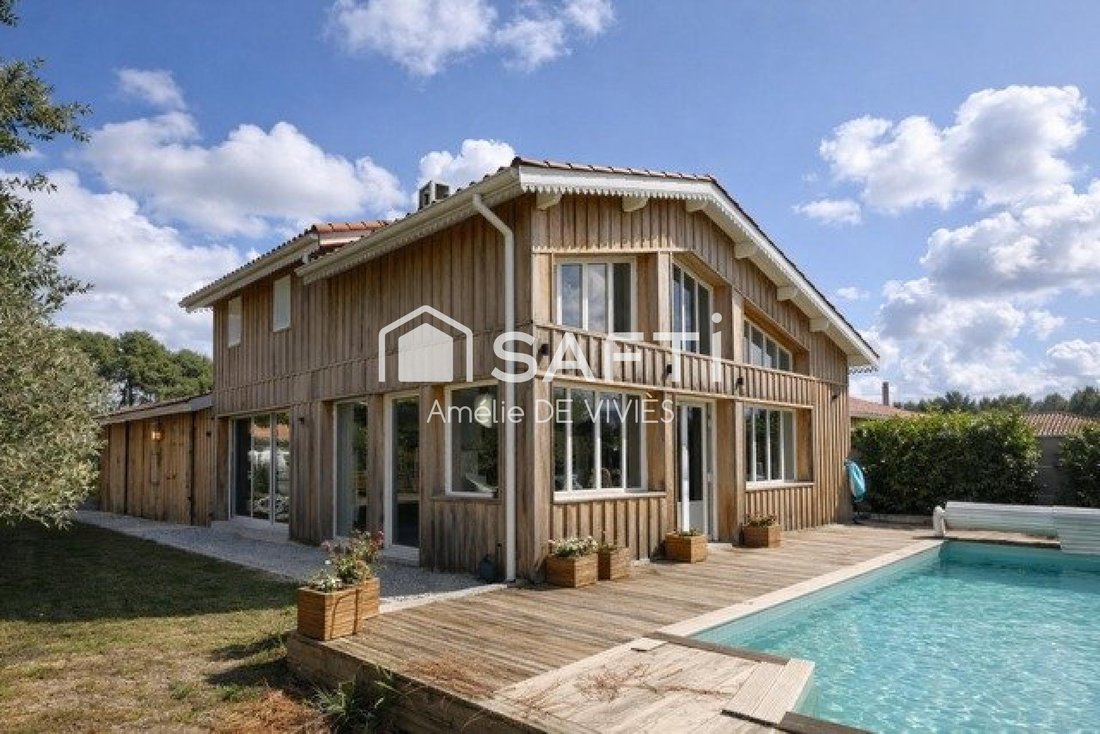 House in Ares, Nouvelle-Aquitaine, France 1 - 18389696