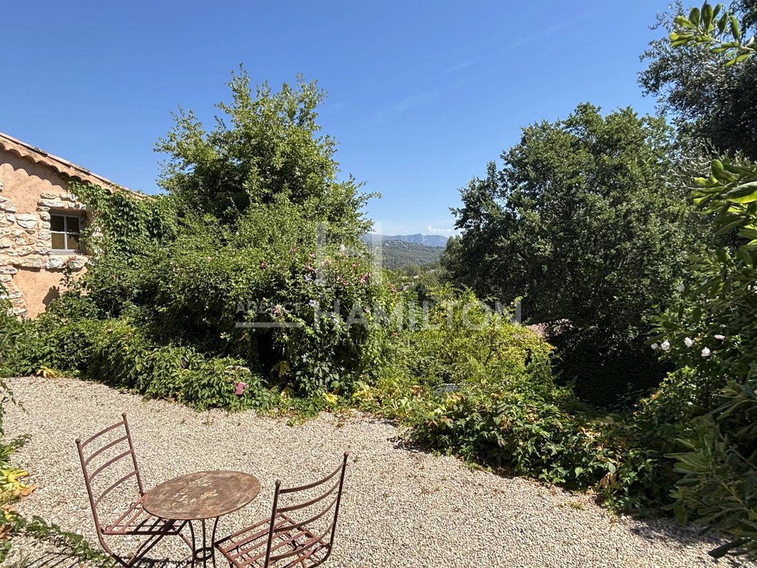 House in Sud, Roquefort-les-Pins, France 1 - 18388393