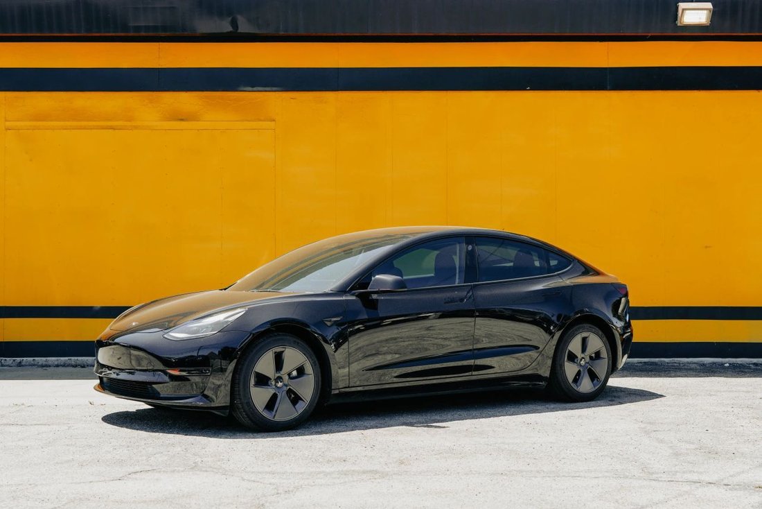 Sedan in El Monte, CA, United States 1 - 18388805