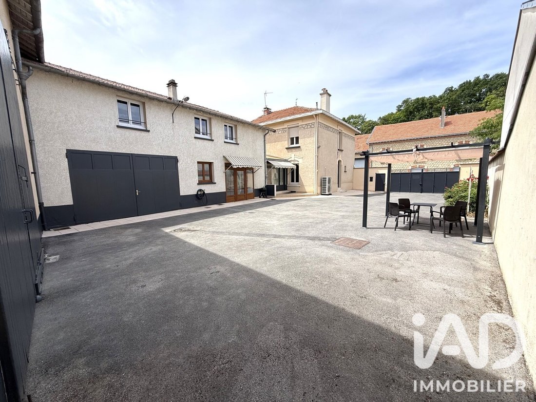 House in Les Mesneux, Grand Est, France 3 - 18390145
