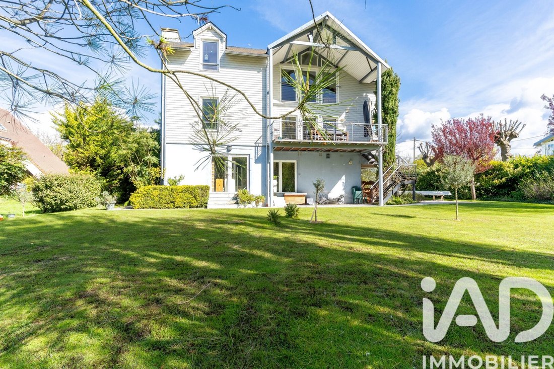 House in Villennes-sur-Seine, Ile-de-France, France 1 - 18120559