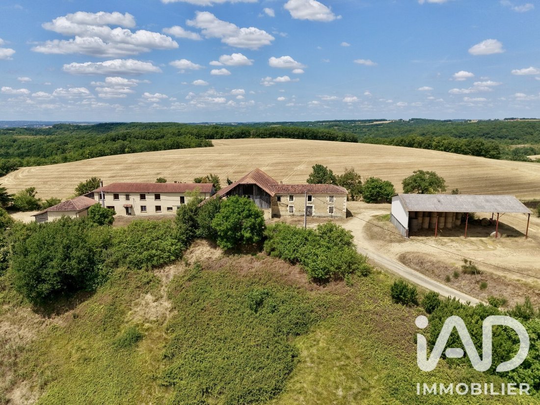 House in Traverseres, Occitania, France 2 - 18262092