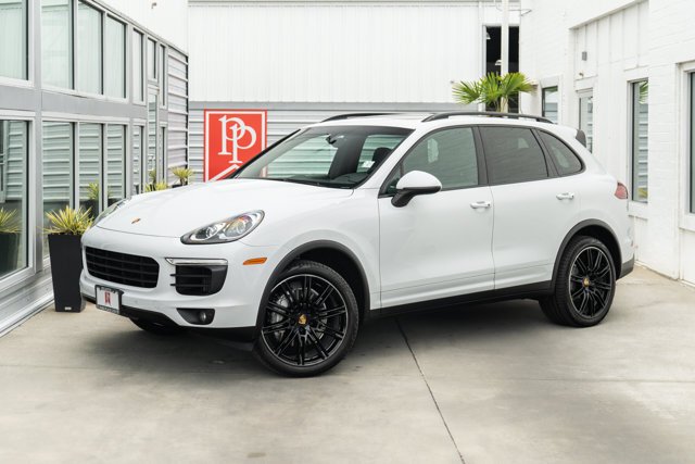 Suv in Bellevue, WA, United States 2 - 18388399
