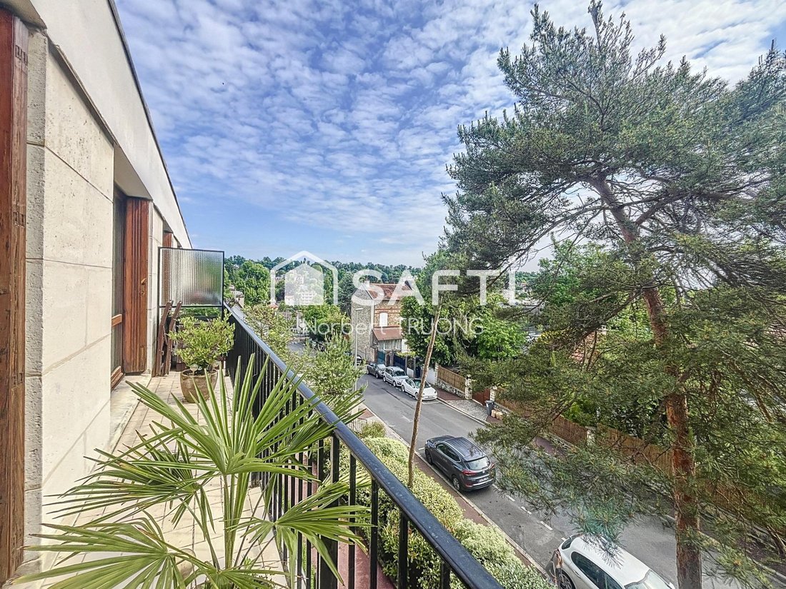 Apartment in Beau Site-Pommerets-Binelles, Sevres, France 1 - 18389828