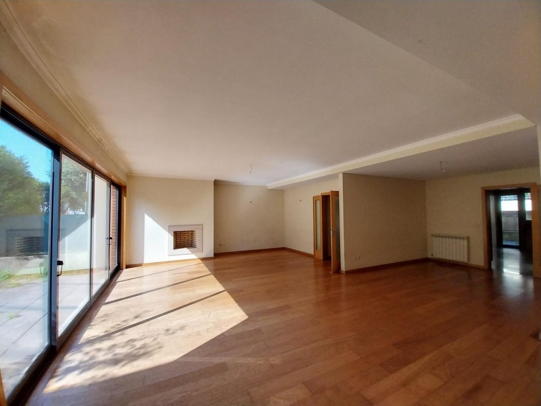 Apartment in Paranhos, Porto District, Portugal 2 - 16861086