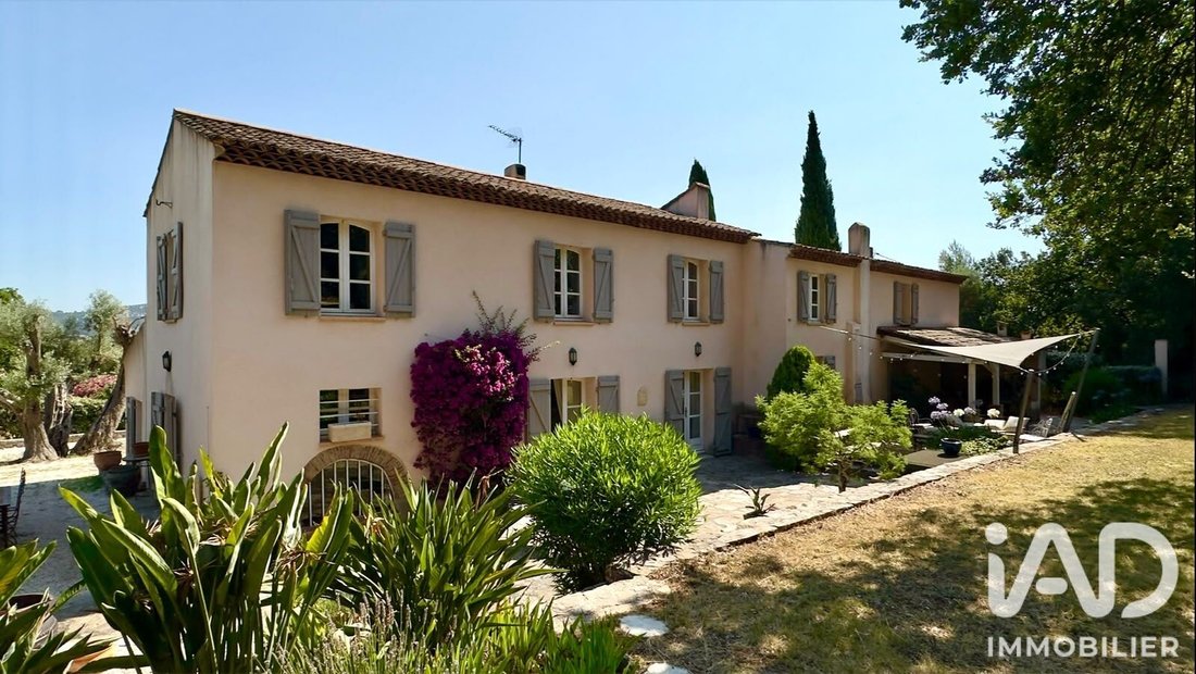 House in Hyeres, Provence-Alpes-Côte d'Azur, France 3 - 18390350