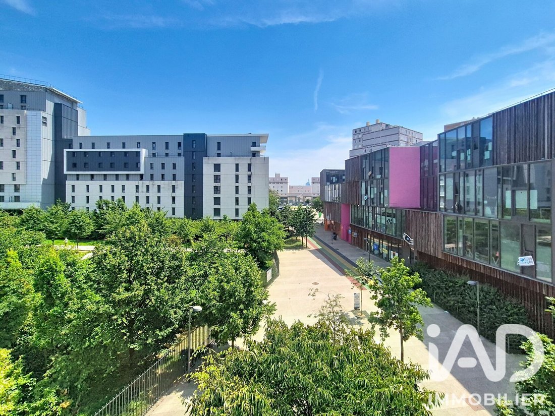 Apartment in Petit Colombes-Charles de Gaulle, Colombes, France 1 - 18392235
