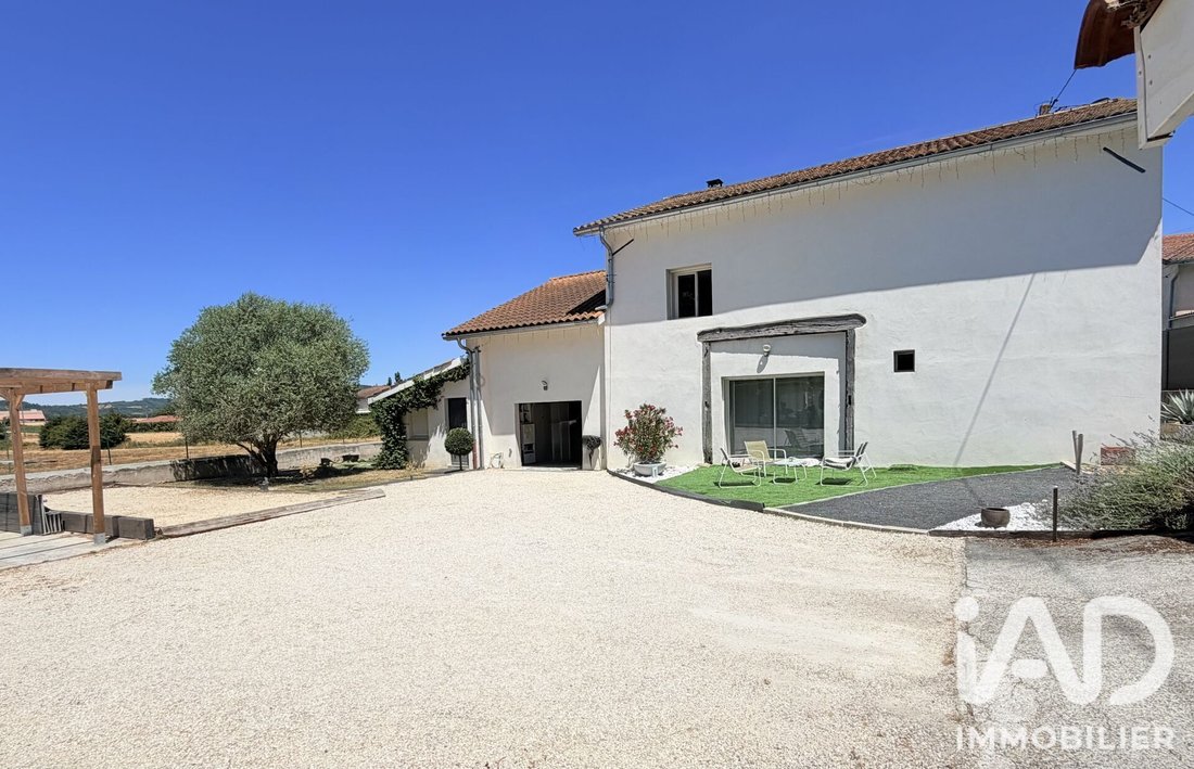 House in Savas-Mepin, Auvergne-Rhône-Alpes, France 1 - 18391238