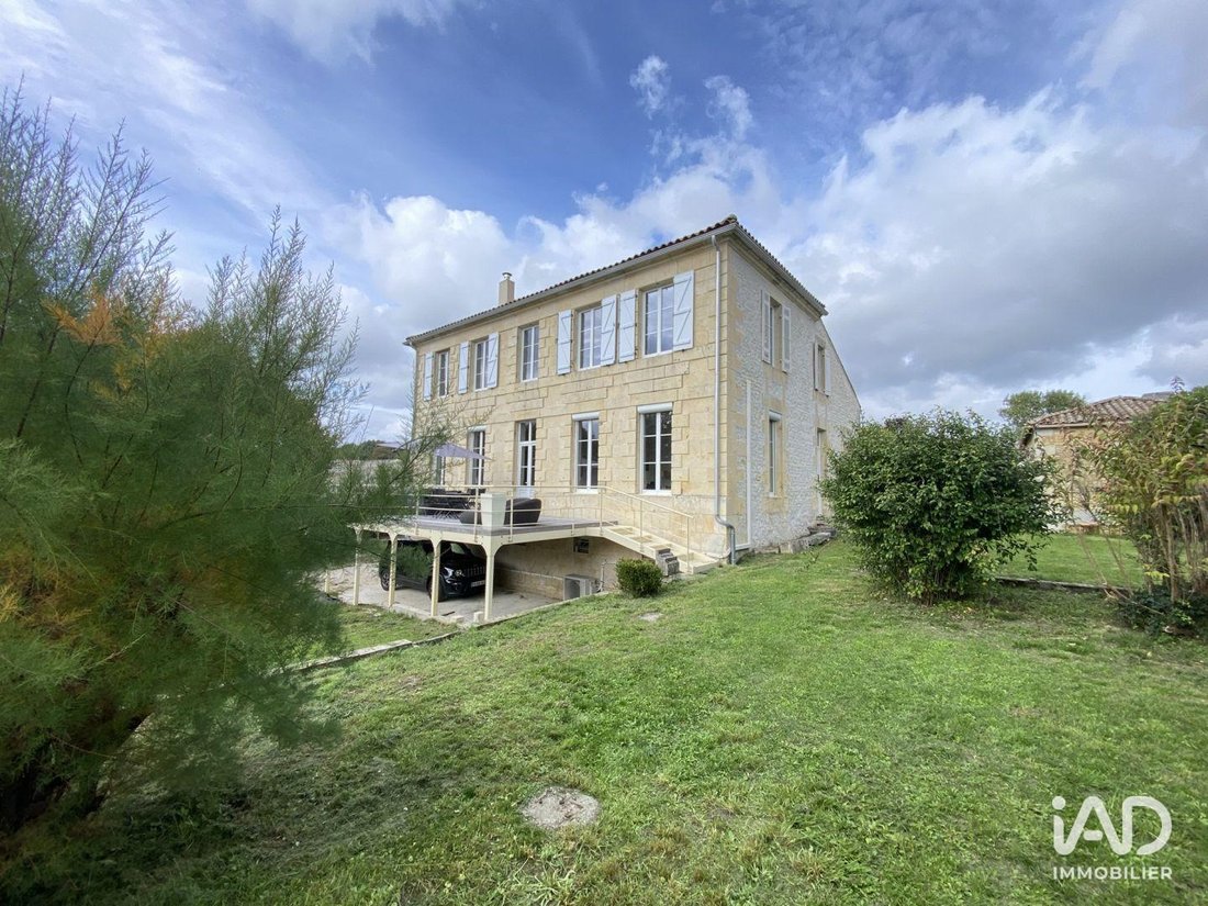 House in Semillac, Nouvelle-Aquitaine, France 1 - 18392347