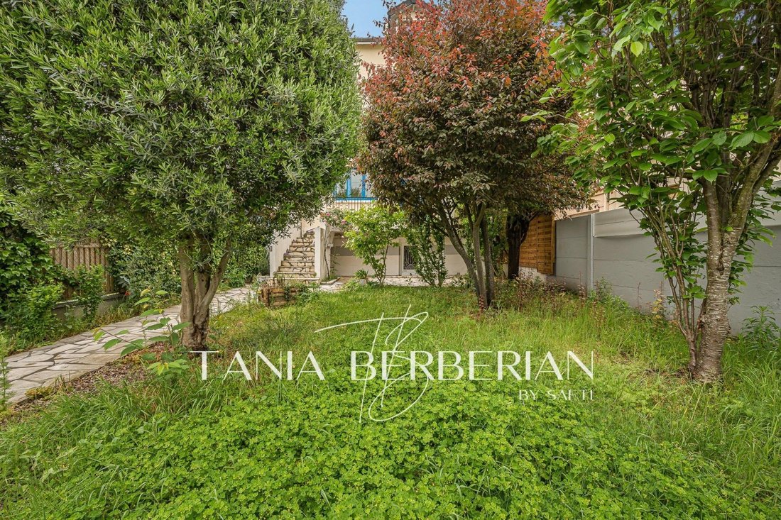 House in Centre, Nanterre, France 1 - 18389807