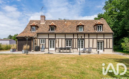 Casa en Chailly-en-Bière, Isla de Francia, Francia 1