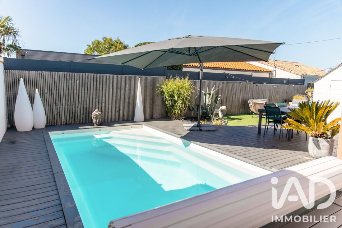 House in Les Sables-d'Olonne, Pays de la Loire, France 2 - 18390334
