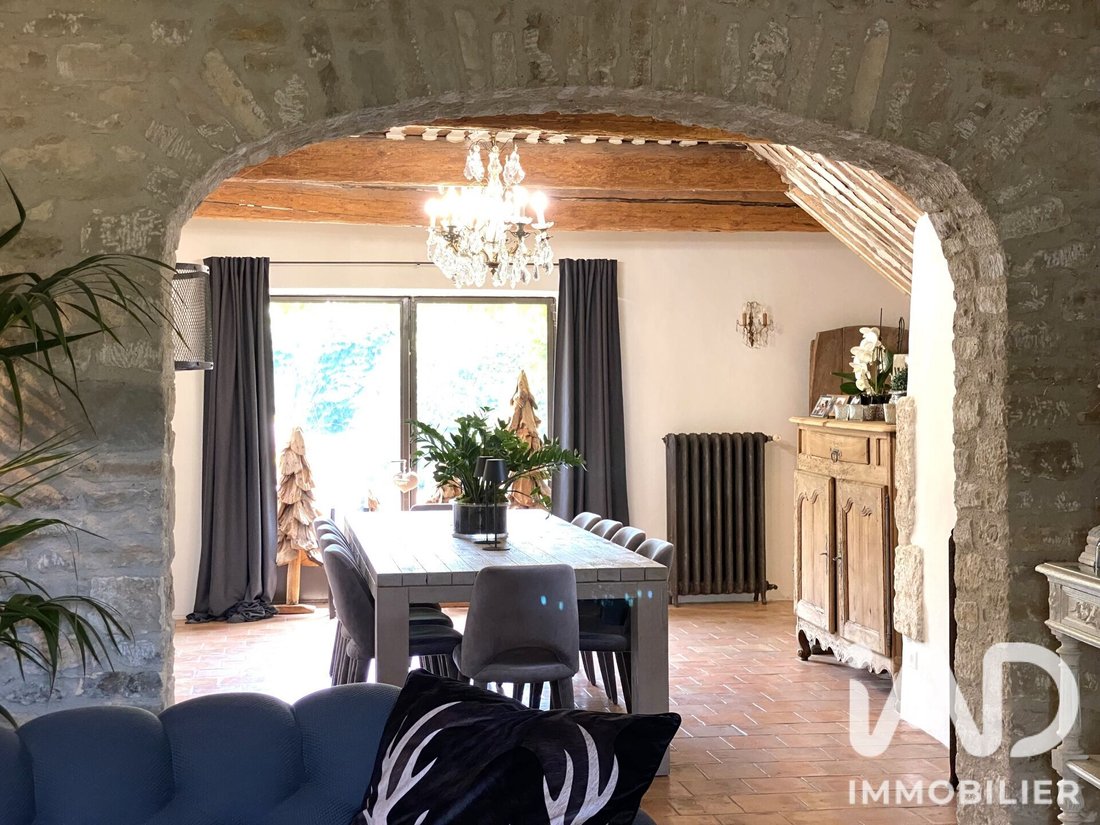 House in Ménerbes, Provence-Alpes-Côte d'Azur, France 2 - 18390982