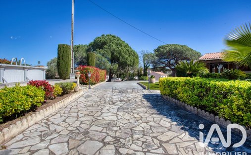 Apartment in Frejus, Provence-Alpes-Côte d'Azur, France 1