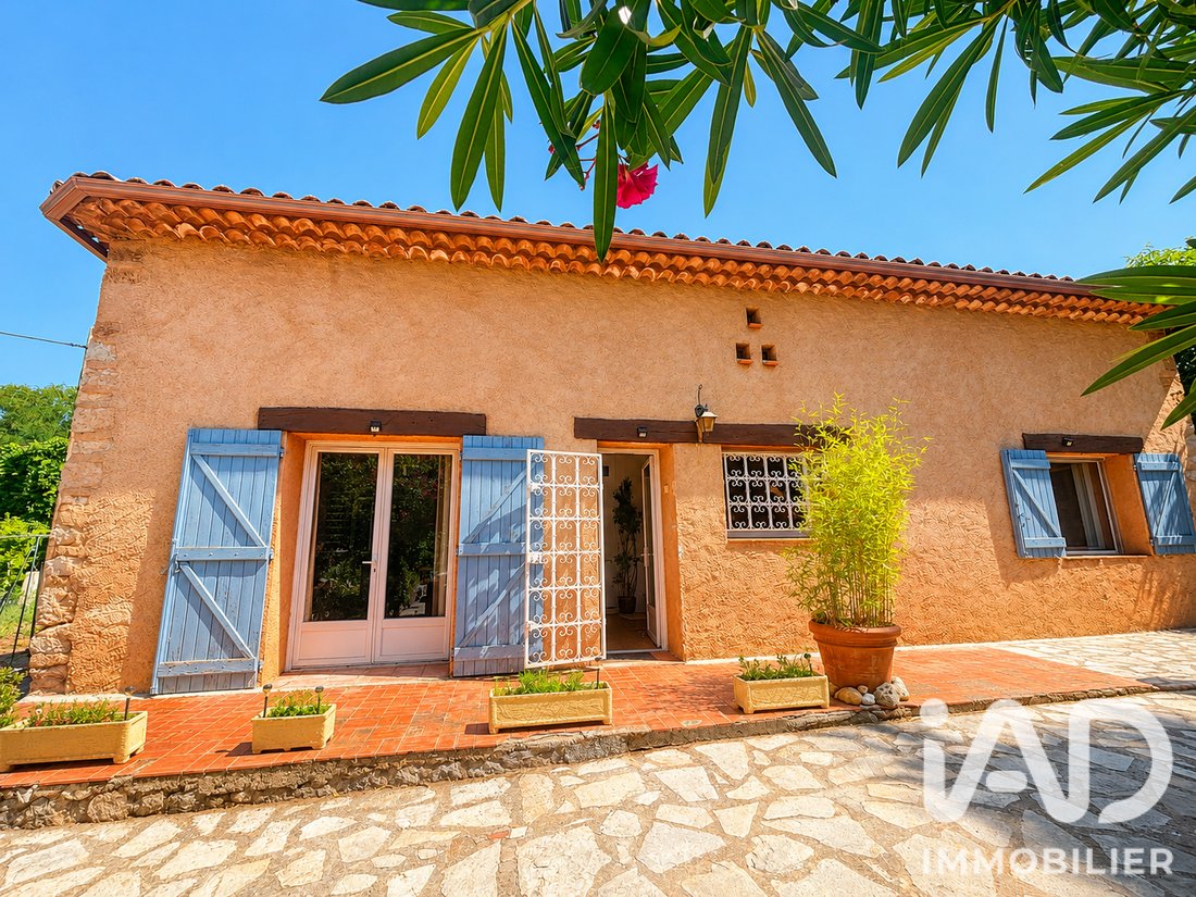House in Villecroze, Provence-Alpes-Côte d'Azur, France 1 - 18392866