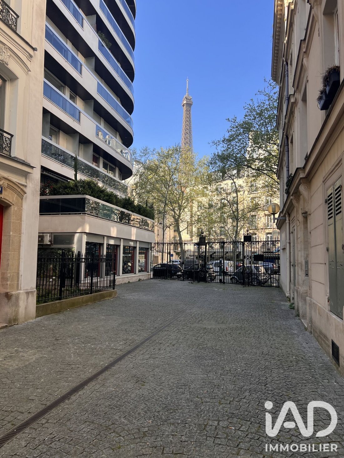 Apartment in Gros Caillou, Paris 7e Arrondissement, Paris 2 - 18392330