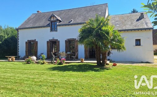 House in Fontaine-les-Ribouts, Centre-Val de Loire, France 1